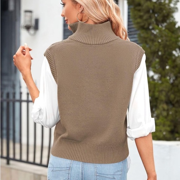 Half Zip Sweater Cable Knit Sleeveless Pullover - Picture 3 of 7